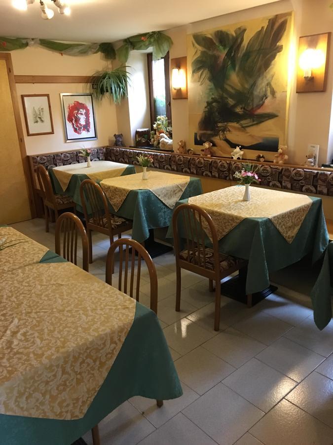 Albergo Meuble Tarandan 포르니 디 소프라 외부 사진